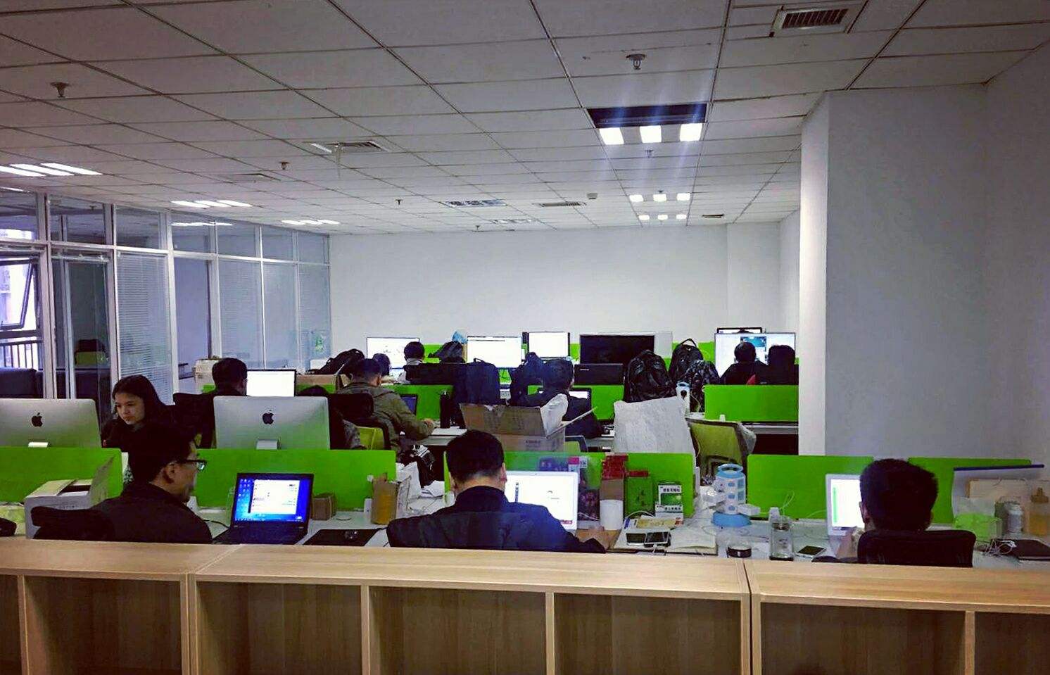 app開發(fā)技術(shù)團(tuán)隊(duì)